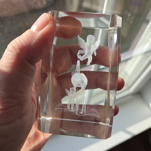 3D Laser Etched Glass Paperweight Cube Art Angel Baby & Stork Crystal Beautiful - Picture 2 of 13